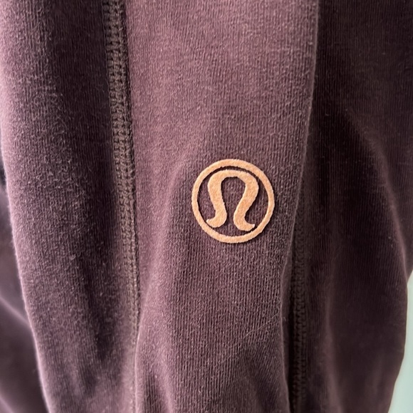 Lululemon Burgundy Zip up hoodie with pockets - Picture 6 of 12